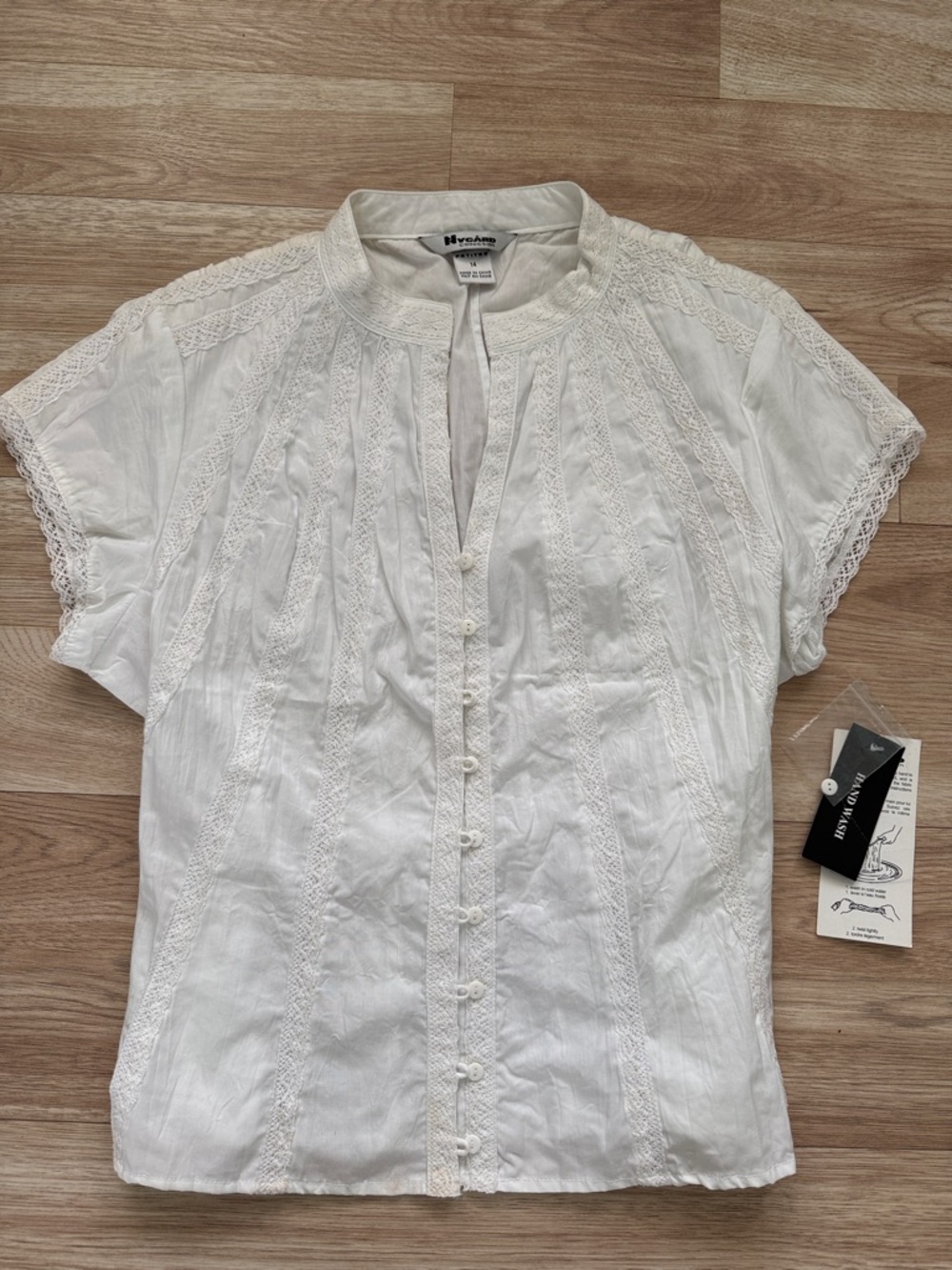 Vintage 80s 90s Cottagecore Milkmaid Coquette White Lace-Trim Button Up Blouse - Picture 5 of 15